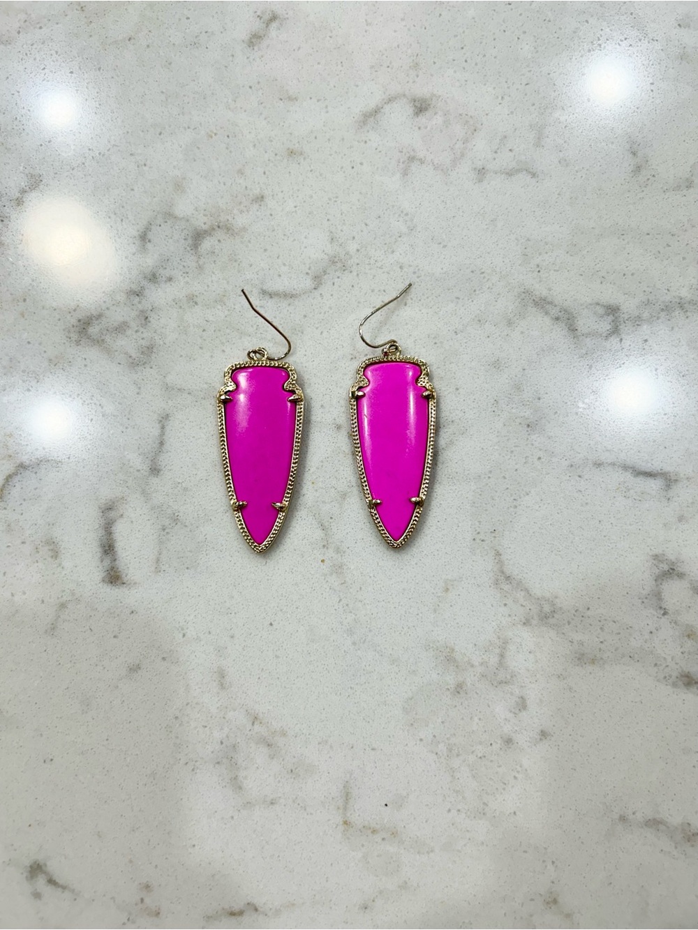 Kendra Scott Hot Pink Gold Arrowhead Drop Earrings